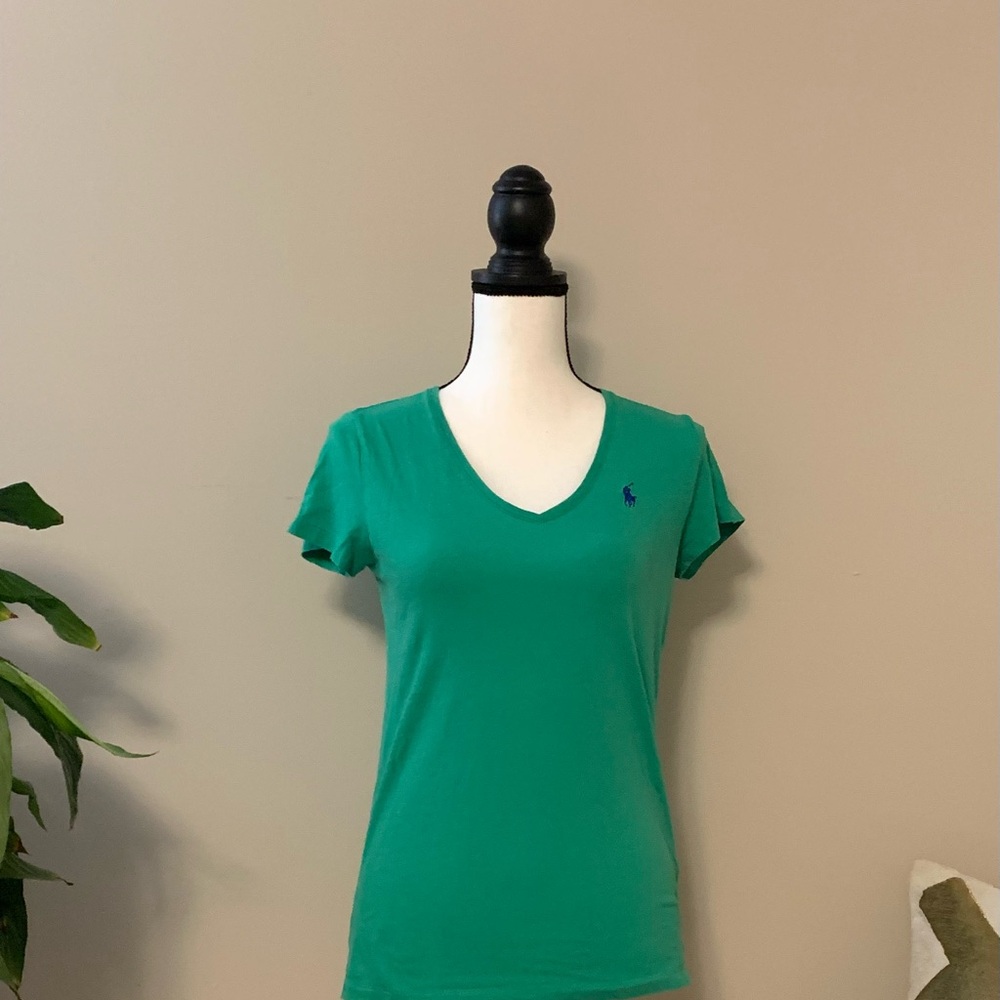 D O N A T E D 
Ralph Lauren Teal V-Neck Short Sleeve Tee sz sm euc B64